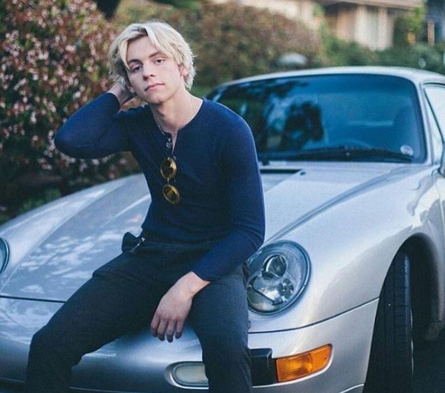 Ross Lynch Bio, Age, Height, Weight, Cars, Band, Net Worth, Dating
