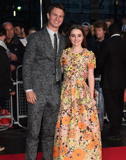 Kaitlyn Dever and Ansel Elgort