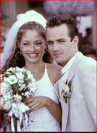 Luke Perry Wiki, Bio, Cause of Death, Married, Wife, Son, Age, Net Worth, Family, Affairs, Divorce