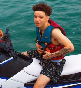 Lil Mosey - Biography Line