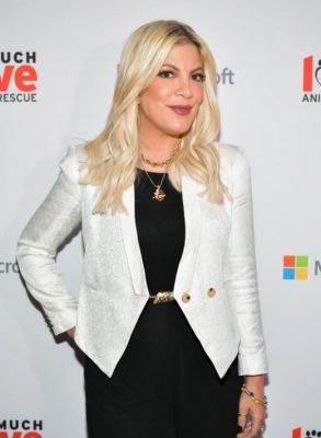 Tori Spelling - Biography Line