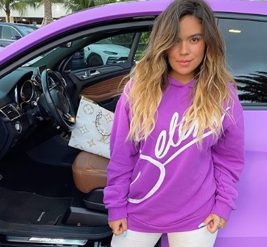 Karol G Wiki, Bio, Age, Engagement, Nationality, Songs and Instagram