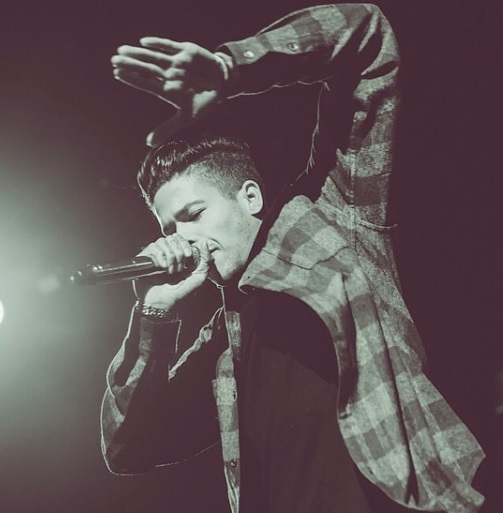 Travis Mills Wiki, Bio, Age, Break Up, Latest Songs, TV Shows, and Height