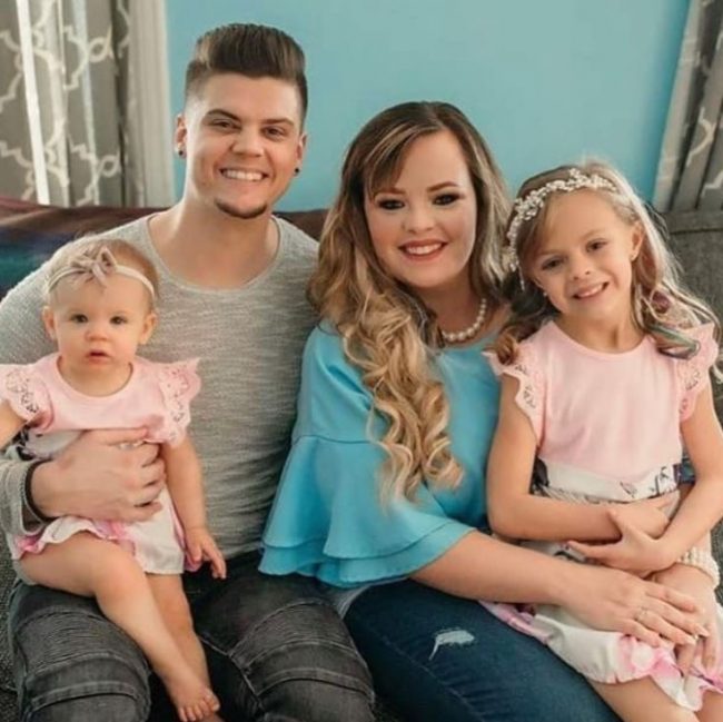 Catelynn Lowell Wiki, Bio, Age, Spouse, Teen Mom, Books, and Children