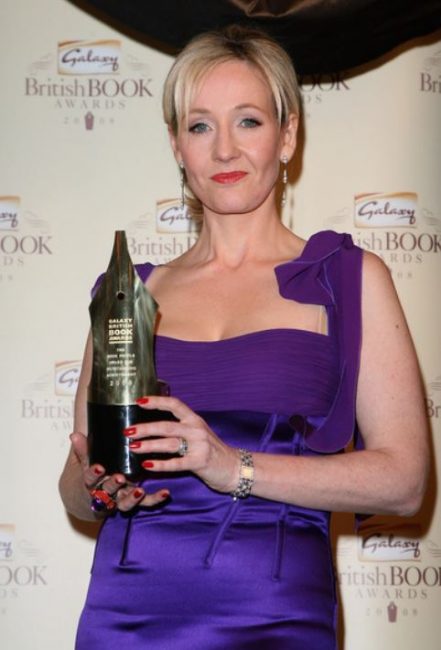 J.K. Rowling Wiki, Bio, Age, Husband, Billionaire, Movies, and Salary 2020