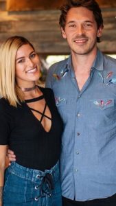 Cassadee Pope Wiki, Bio, Age, Career, Boyfriend, Net Worth, Body Frame