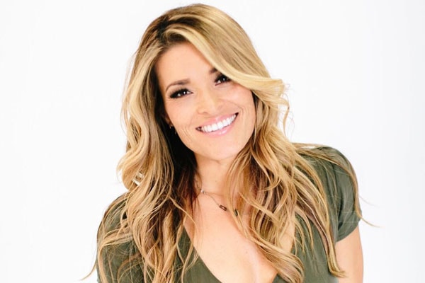 Marketing Guru Jasmine Star’s Net Worth – Earnings From Photography, Counselling and YouTube