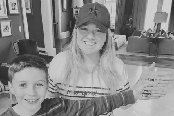 Meet Seth Blackstock – Photos Of Brandon Blackstock’s Son With Melissa Ashworth