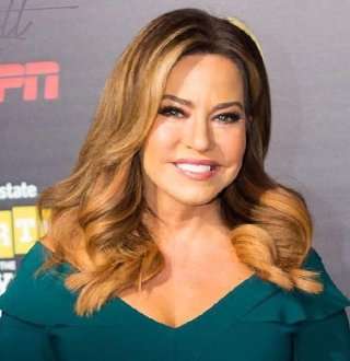 Her Magical Husband, Married Life Secrets, and Family Connection with HLN’s Robin Meade