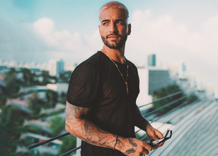 Who Is the New Girlfriend of Maluma? Holding hands with Susana Gomez was spotted.