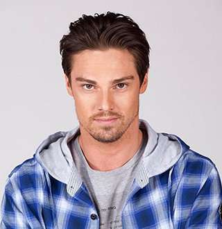 Is Jay Ryan’s Longtime Partner Married? She has a daughter together.