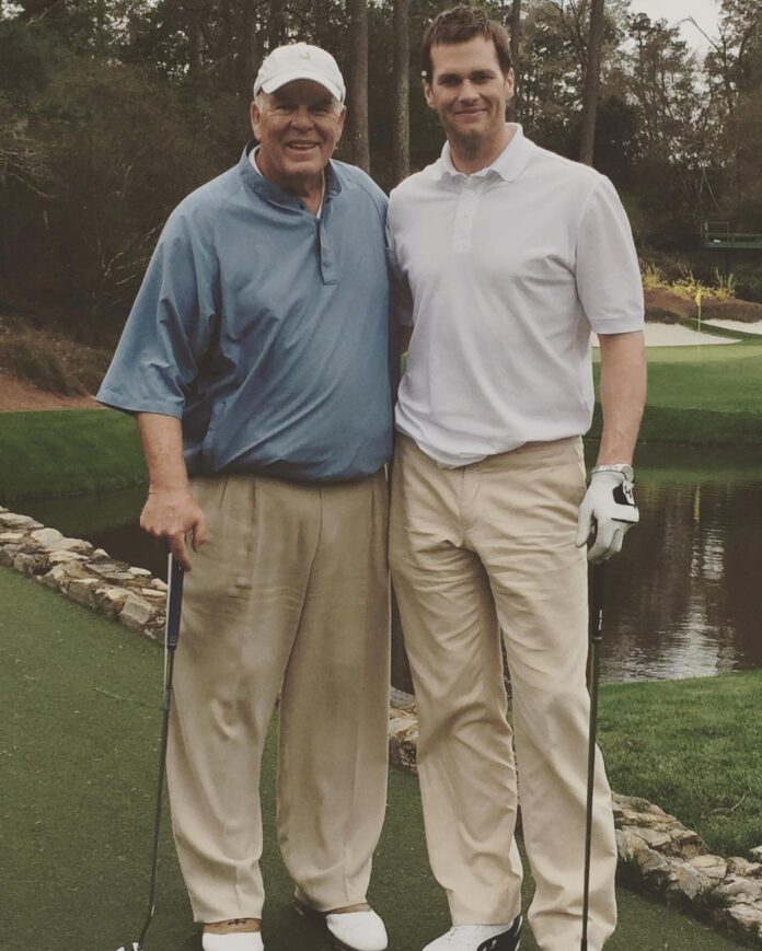 Tom Brady and his father (Source: Instagram).