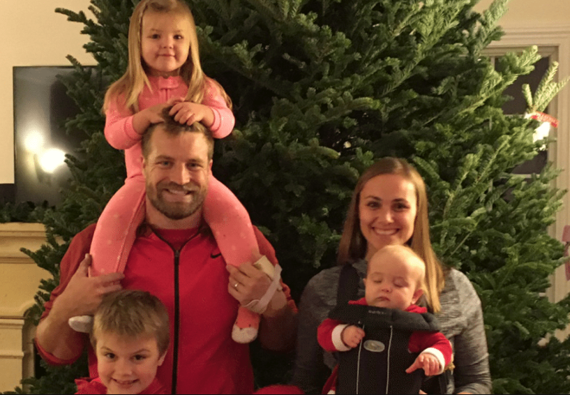 Ryan Fitzpatrick with his wife Liza Barber and kids Picture credit: thesportsdaily.com