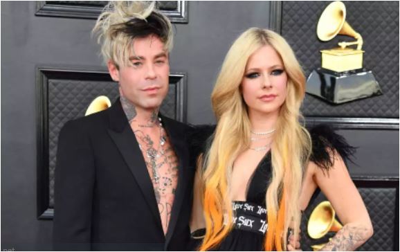 Mod Sun and Avril Lavigne | CREDIT: ANGELA WEISS/AFP/GETTY