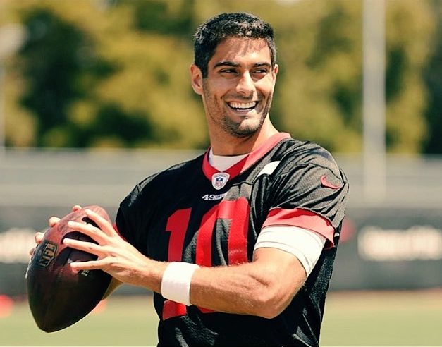 Jimmy Garoppolo is playing as a quarterback for NFL’s San Francisco 49ers. (Source: Pinterest)