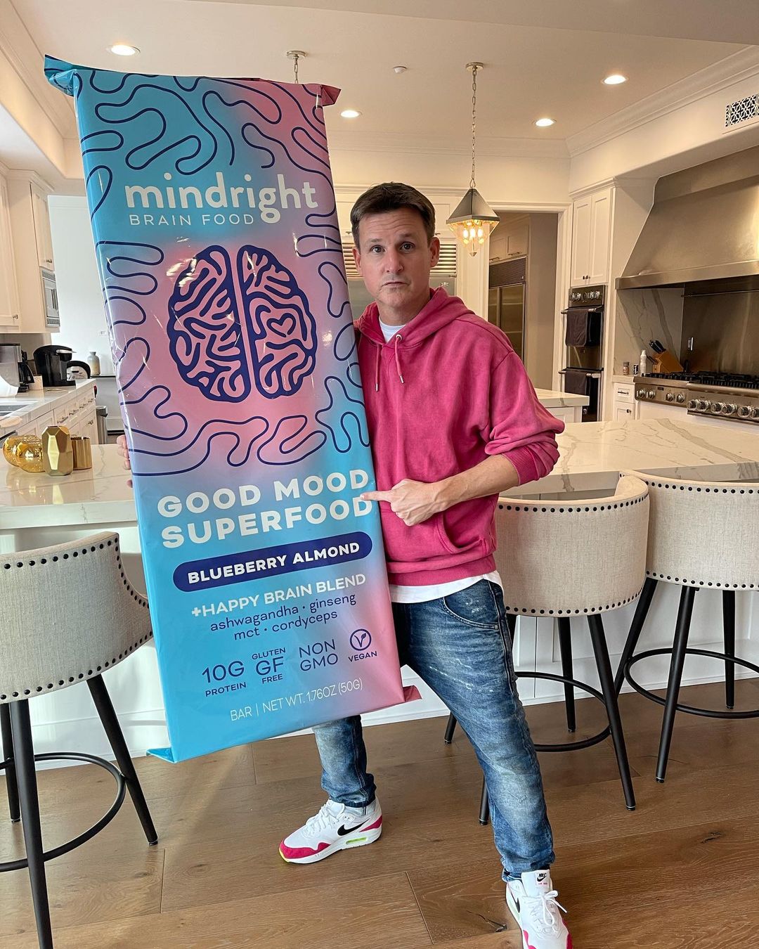 Rob Dyrdek promoting his client’s products
