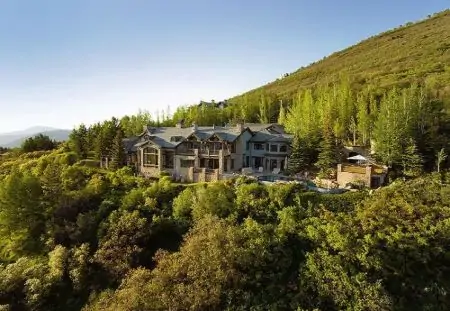  John Elway’s mansion in the Colorado Mountain