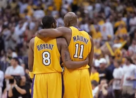 Malone and Bryant during the 2003-04 season